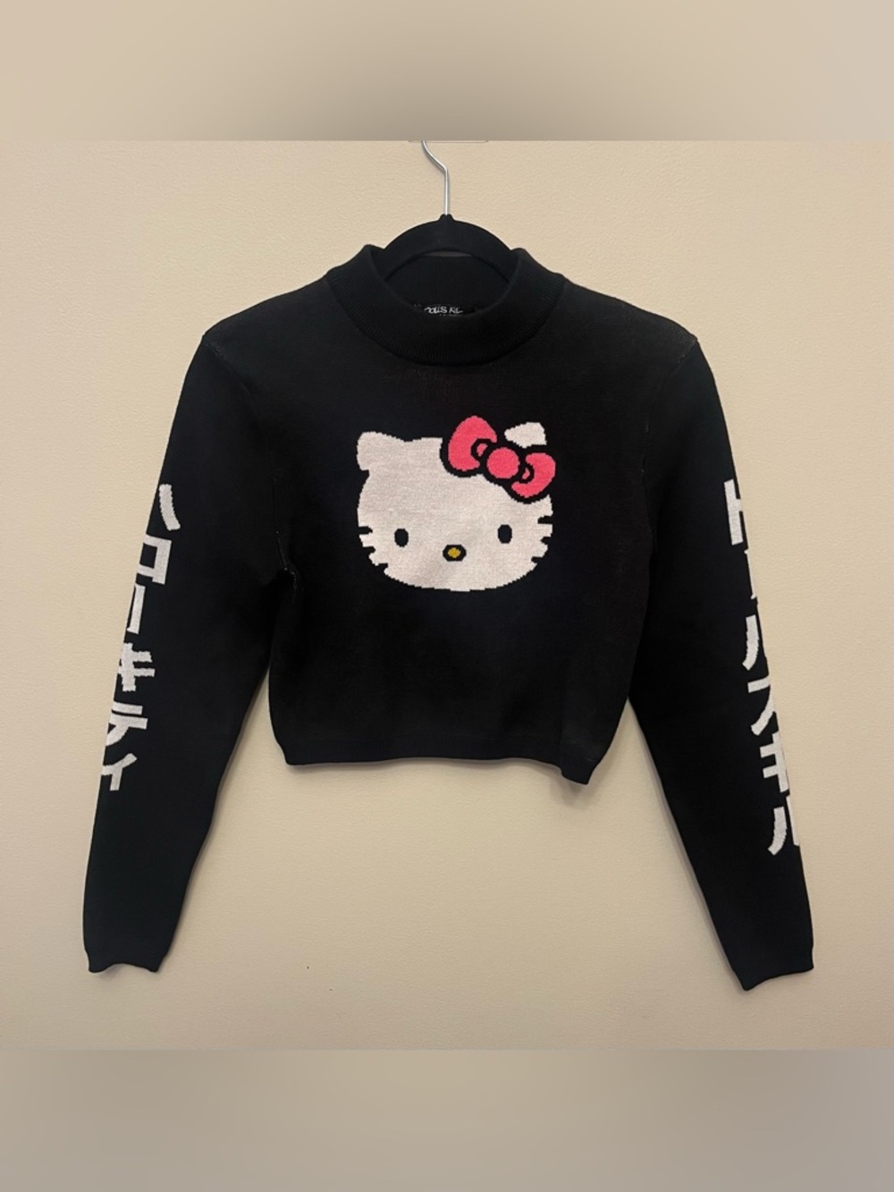 Hello Kitty x Dolls Kill Cropped Long Sleeve Sweater Women's Size Medium